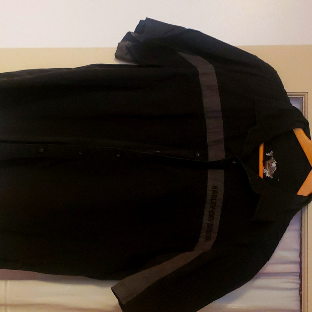 Short sleeve Harley Davidson shirt